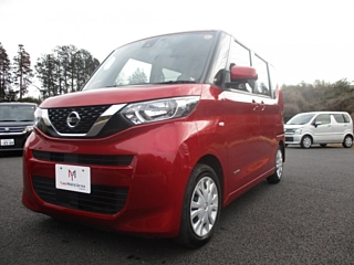 NISSAN ROOX