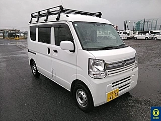 NISSAN CLIPPER VAN