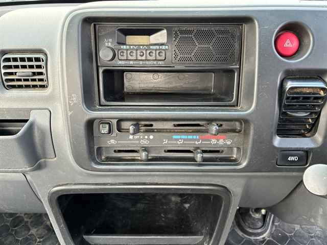 DAIHATSU HIJET TRUCK 2014