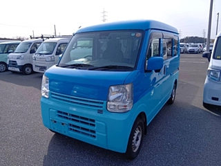 NISSAN CLIPPER VAN