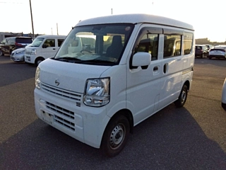 NISSAN CLIPPER VAN