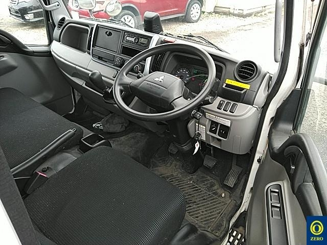 MITSUBISHI CANTER 2019