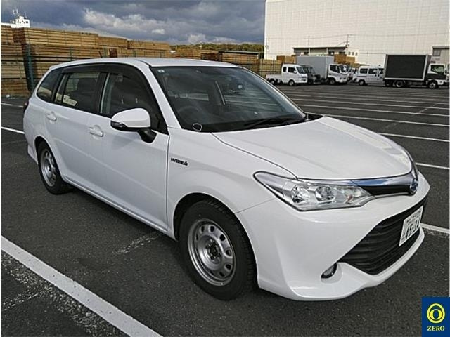 TOYOTA COROLLA FIELDER 2017