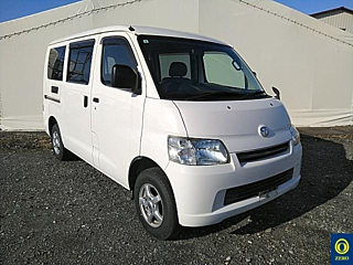 TOYOTA TOWN ACE VAN