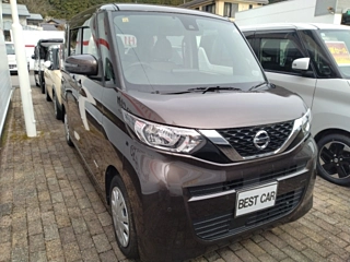 NISSAN ROOX