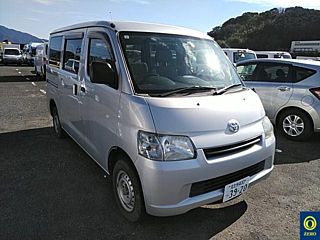 TOYOTA TOWN ACE VAN