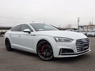 AUDI S5
