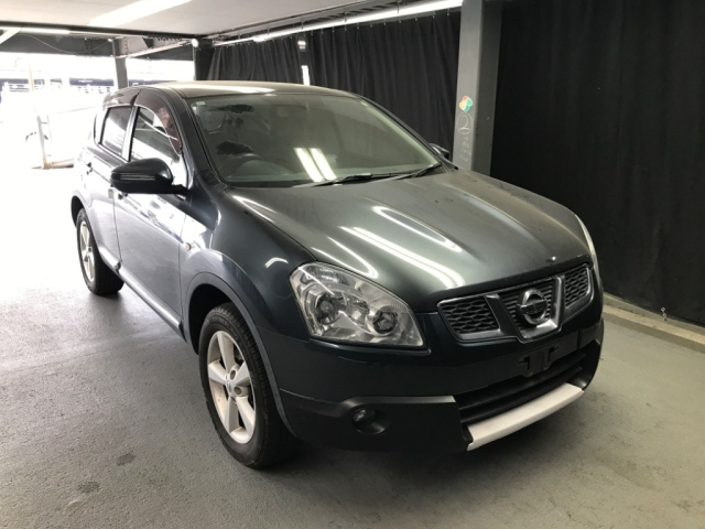 NISSAN DUALIS 2013