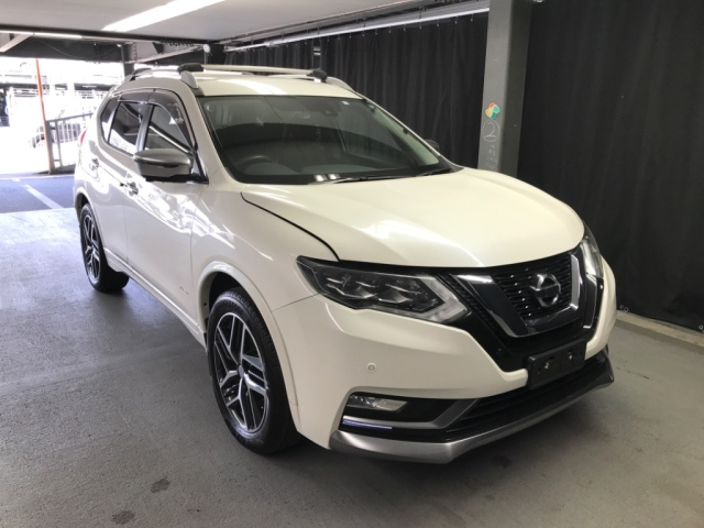 NISSAN X-TRAIL