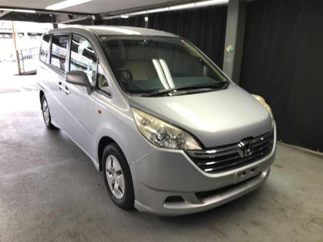 HONDA STEP WAGON 2006