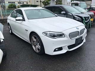 BMW 5 SERIES 2013