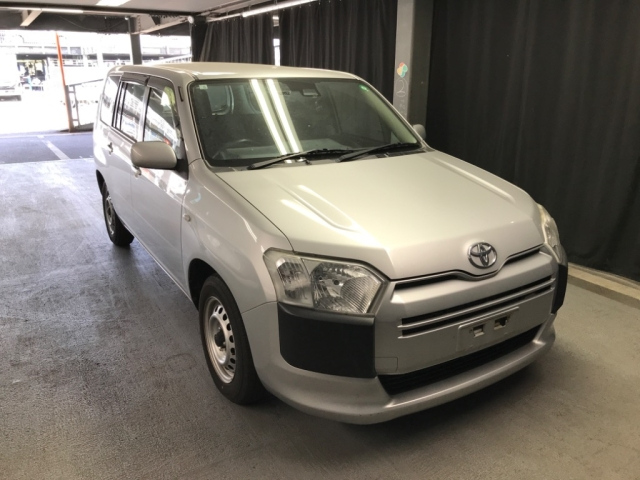 TOYOTA PROBOX 2019