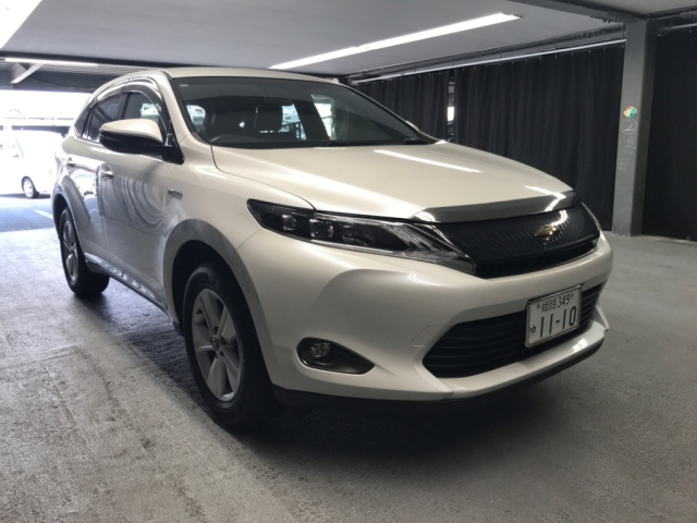 TOYOTA HARRIER 2014