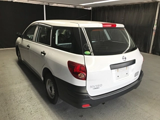 NISSAN AD 2021