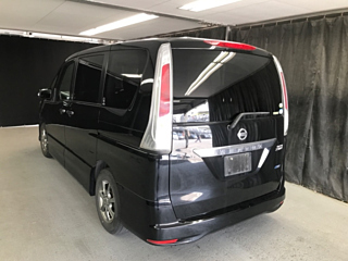 NISSAN SERENA 2011