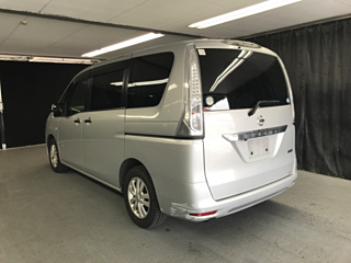 NISSAN SERENA 2012