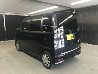 NISSAN ROOX 2010