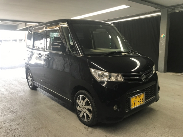 NISSAN ROOX 2010