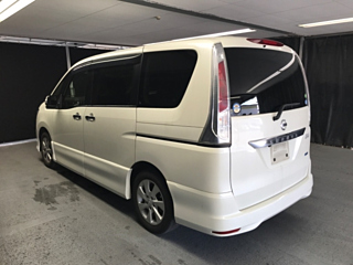 NISSAN SERENA 2012