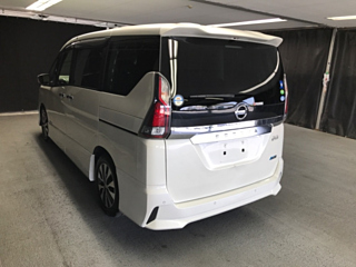 NISSAN SERENA 2018