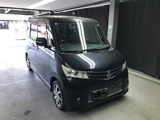 NISSAN ROOX 2010