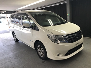 NISSAN SERENA 2014