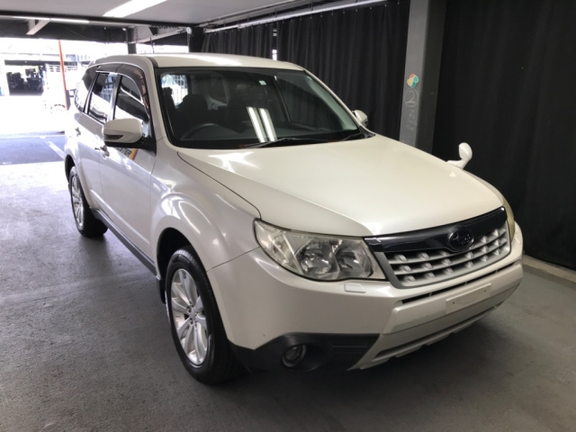 SUBARU FORESTER 2012