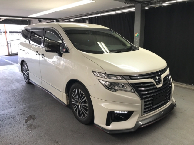 NISSAN ELGRAND 2015