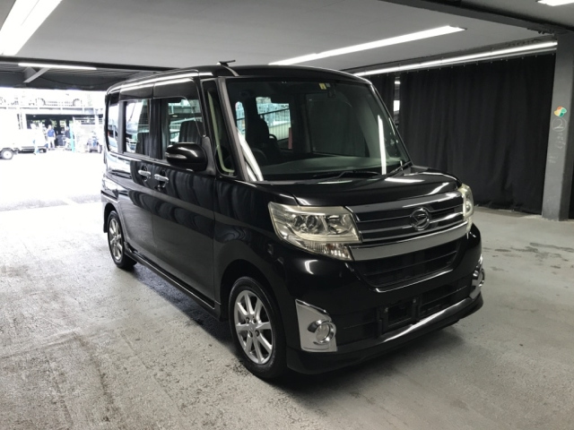 DAIHATSU TANTO 2014