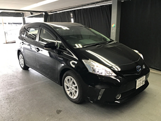 TOYOTA PRIUS ALPHA 2012