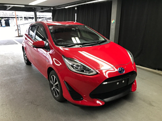 TOYOTA AQUA 2017