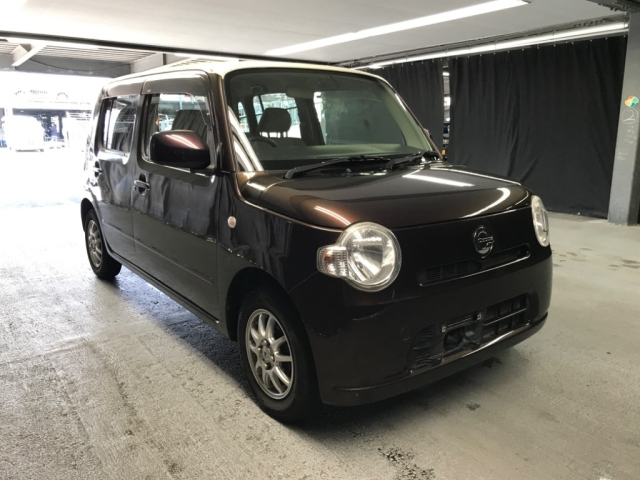 DAIHATSU MIRA 2010