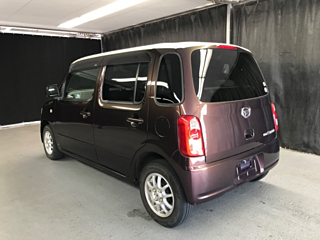 DAIHATSU MIRA 2010
