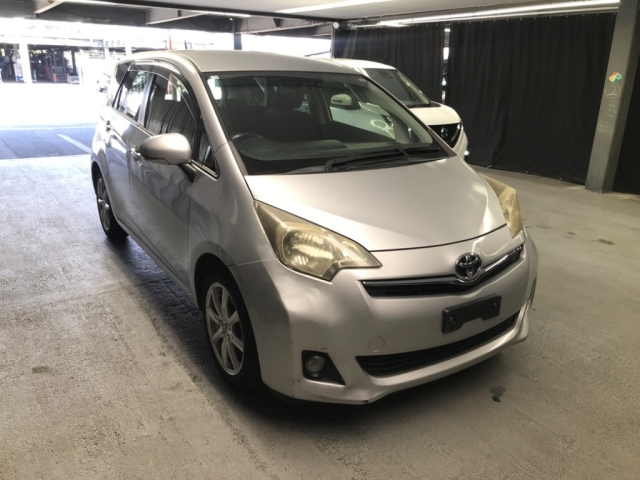 TOYOTA RACTIS 2013