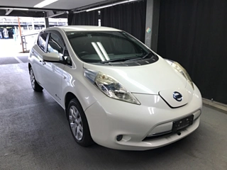 NISSAN LEAF 2016