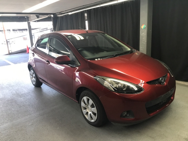MAZDA DEMIO 2011