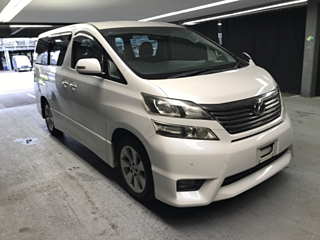 TOYOTA VELLFIRE 2010