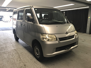 TOYOTA TOWN ACE VAN 2016