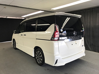 NISSAN SERENA 2018