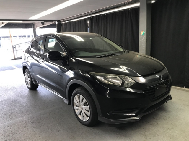 HONDA VEZEL 2015