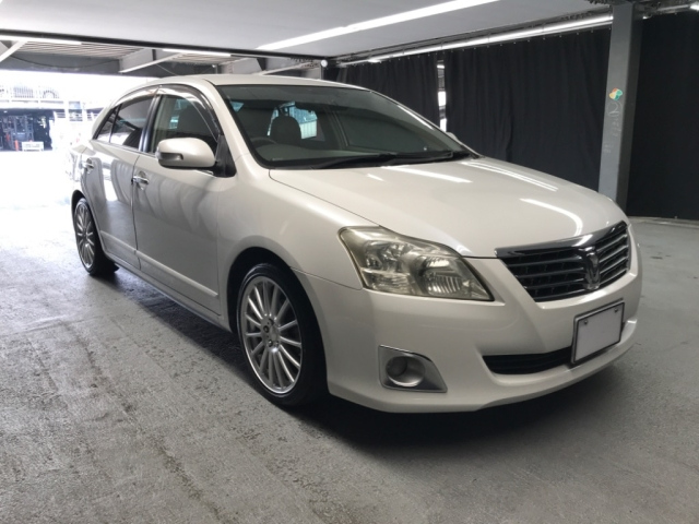 TOYOTA PREMIO 2010