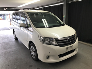NISSAN SERENA 2013