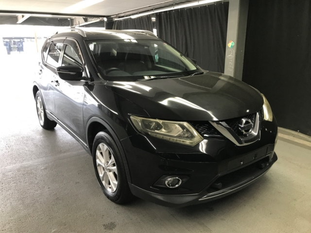 NISSAN X-TRAIL 2014