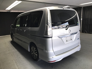 NISSAN SERENA 2014