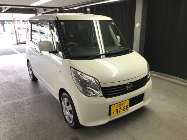 NISSAN ROOX 2012