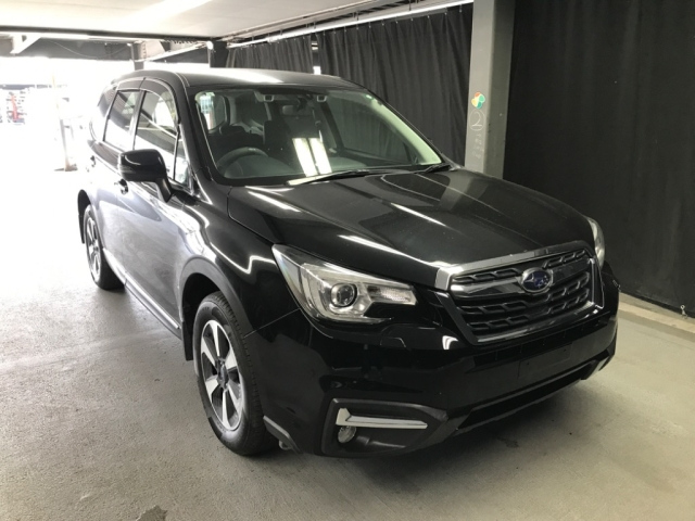 SUBARU FORESTER 2017