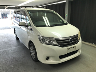 NISSAN SERENA 2010