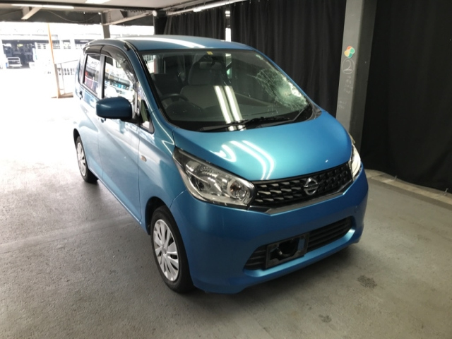 NISSAN DAYZ 2014