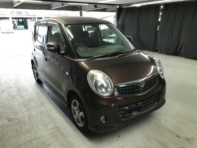 SUZUKI MRWAGON