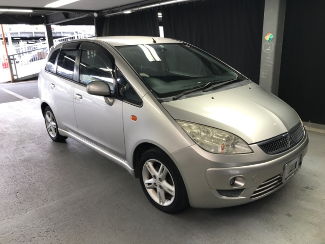 MITSUBISHI COLT PLUS
